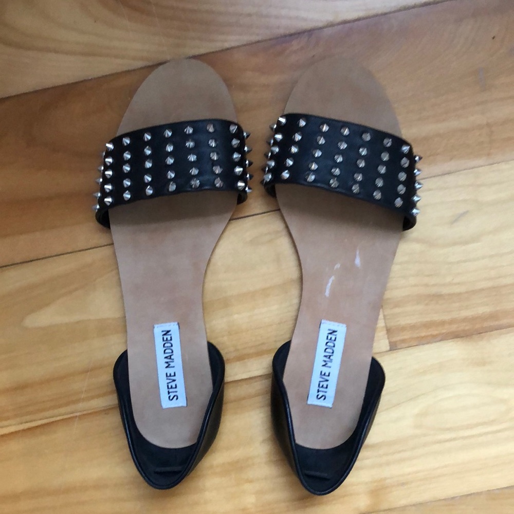 Steve Madden studded black sandals NWOT size 6.5